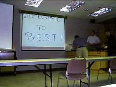 金曜日の研究集会会場