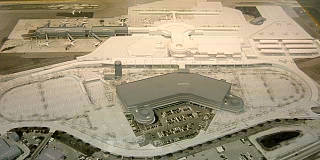 ターミナル拡張完成予想模型