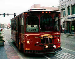 クラシカルなバス