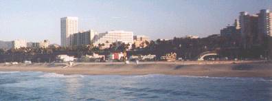 サンタモニカの浜辺