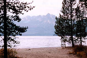 レッドフィッシュレーク