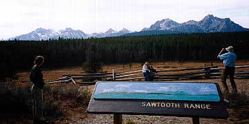 ソートゥース山地