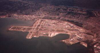 上空から見たサンフランシスコ空港