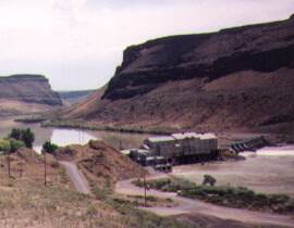 スワンフォールズダム