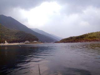 移動先から見た「エゴ」方面　よく漕いだなぁ