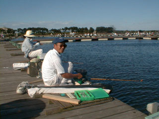 会長の井手さん「野池の方が釣れるねぇ」