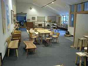 木や紙を使った手作りアイテムが揃う「Ｇワークス」