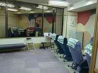 都合１５人くらい座れる休憩所。でもイマイチゆったりできない・・・