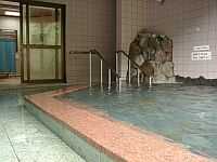 なみなみとたっぷり張られたお湯。