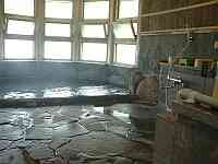 内湯からは外は見えにくいです